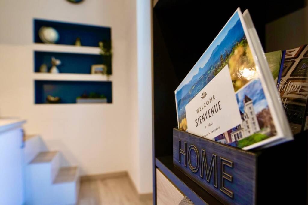 Appartamento Tiny House Pau Esterno foto