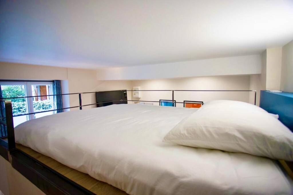 Appartamento Tiny House Pau Esterno foto