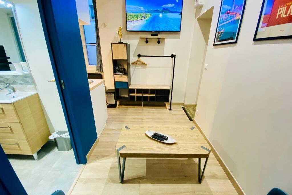 Appartamento Tiny House Pau Esterno foto