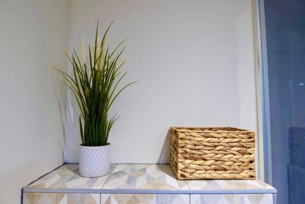 Appartamento Tiny House Pau Esterno foto